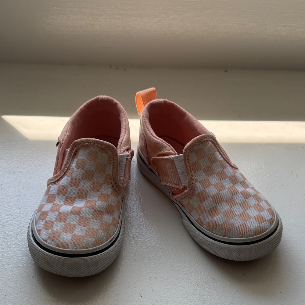 Vans Kids Pink/Peach Checkered Slip-On Sneakers